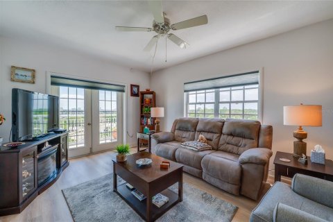Condo in Daytona Beach, Florida, 1 bedroom № 2127491 - photo 6