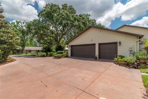 Casa en venta en Ocala, Florida, 3 dormitorios, 251.86 m2 № 1732818 - foto 6