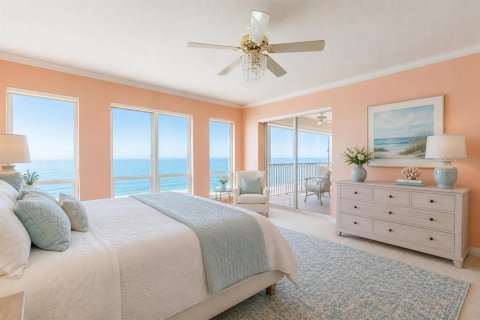 Copropriété à vendre à North Redington Beach, Floride: 3 chambres, 206.89 m2 № 2231920 - photo 10