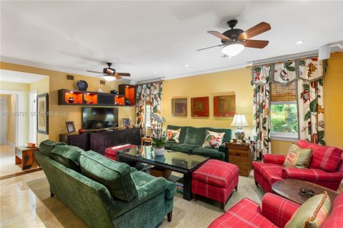 Terrain à vendre à Miami, Floride № 2064948 - photo 5