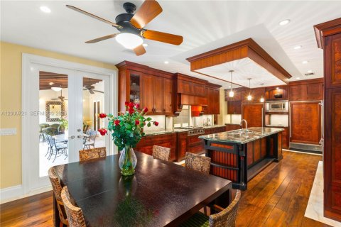 Terrain à vendre à Miami, Floride № 2064948 - photo 13