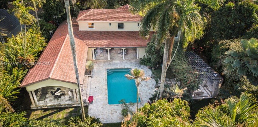 Terrain à Miami, Floride № 2064948