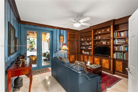 Terrain à vendre à Miami, Floride № 2064948 - photo 19