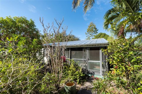 House in Fort Lauderdale, Florida 2 bedrooms, 78.5 sq.m. № 2019829 - photo 18