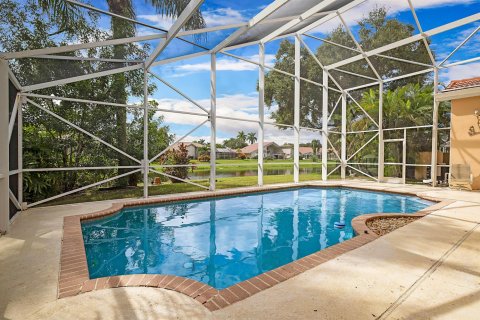 House in Coral Springs, Florida 5 bedrooms, 241.27 sq.m. № 2382498 - photo 29