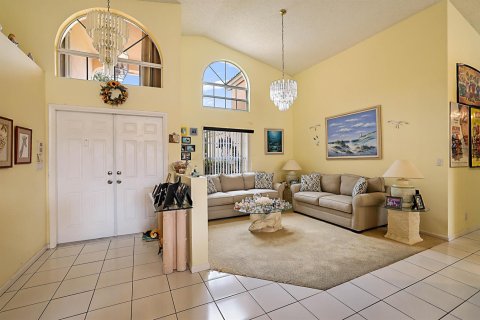 House in Coral Springs, Florida 5 bedrooms, 241.27 sq.m. № 2382498 - photo 4