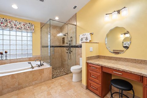 House in Coral Springs, Florida 5 bedrooms, 241.27 sq.m. № 2382498 - photo 24
