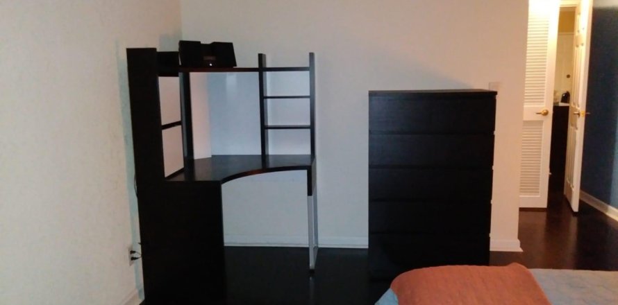 Condo in Hollywood, Florida, 1 bedroom № 1208223