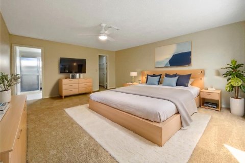Condo in Sarasota, Florida, 2 bedrooms  № 1838929 - photo 9