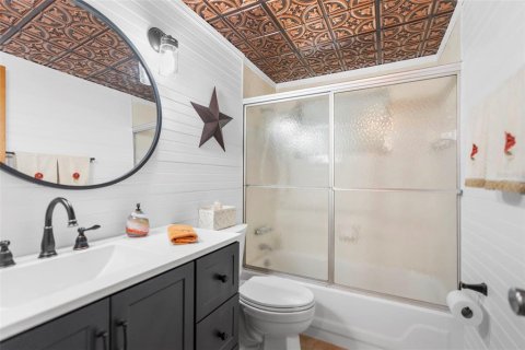 Купить виллу или дом в Уэбстер, Флорида 9 комнат, 305.28м2, № 1865841 - фото 21