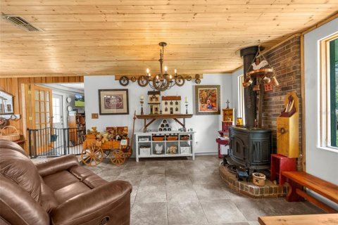 Купить виллу или дом в Уэбстер, Флорида 9 комнат, 305.28м2, № 1865841 - фото 11