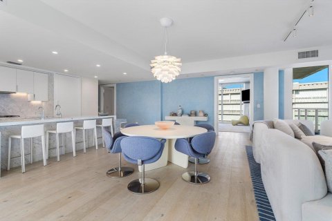 Condo in South Palm Beach, Florida, 3 bedrooms  № 2383057 - photo 11