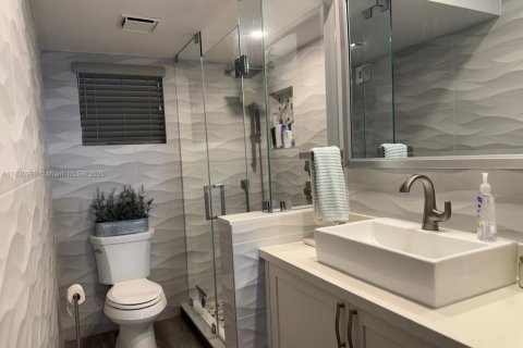 Condominio en venta en Hollywood, Florida, 1 dormitorio, 76.18 m2 № 1809543 - foto 13