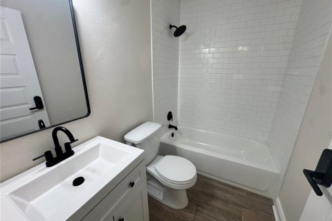 Villa ou maison à louer à Tampa, Floride: 4 chambres, 140.1 m2 № 2381174 - photo 12