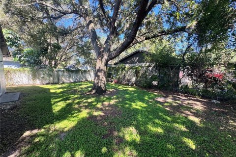 Villa ou maison à louer à Tampa, Floride: 4 chambres, 140.1 m2 № 2381174 - photo 10