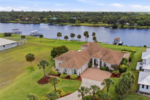 Villa ou maison à vendre à LaBelle, Floride: 3 chambres, 311.69 m2 № 2134602 - photo 5