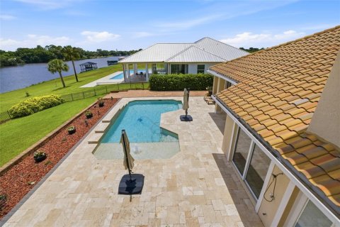 Villa ou maison à vendre à LaBelle, Floride: 3 chambres, 311.69 m2 № 2134602 - photo 11