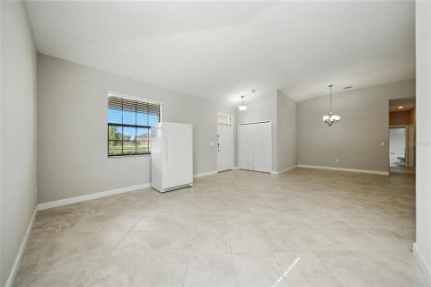 Casa en venta en Ruskin, Florida, 4 dormitorios, 224.17 m2 № 1819261 - foto 13