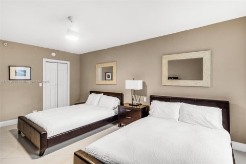 Condominio en venta en Miami Beach, Florida, 1 dormitorio, 78.97 m2 № 1671760 - foto 19