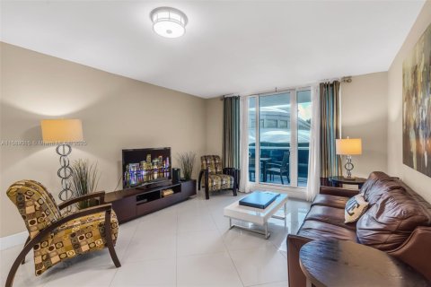Condominio en venta en Miami Beach, Florida, 1 dormitorio, 78.97 m2 № 1671760 - foto 29