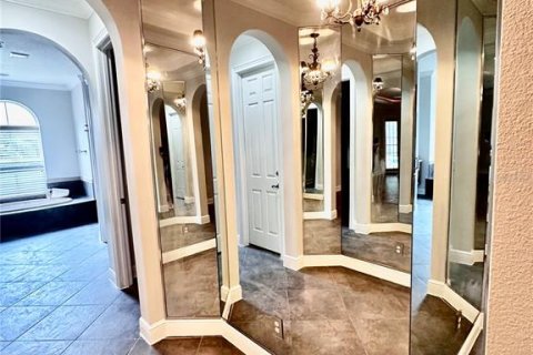 Casa en alquiler en Orlando, Florida, 5 dormitorios, 453.36 m2 № 1838020 - foto 24