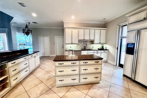 Casa en alquiler en Orlando, Florida, 5 dormitorios, 453.36 m2 № 1838020 - foto 6