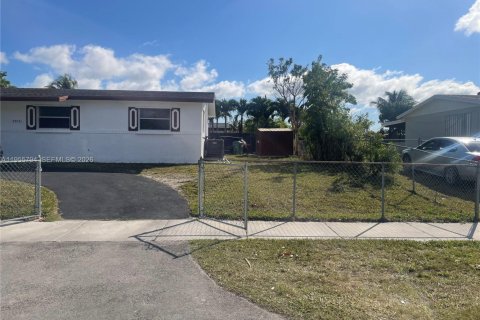 Villa ou maison à vendre à Homestead, Floride: 3 chambres, 98.1 m2 № 2080252 - photo 15