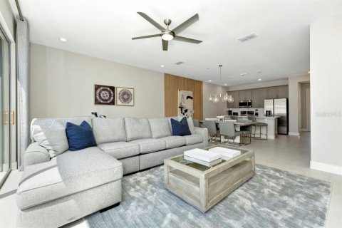 Townhouse in Kissimmee, Florida 3 bedrooms, 158.31 sq.m. № 2199274 - photo 11