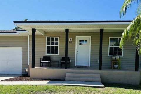 House in Punta Gorda, Florida 3 bedrooms, 108.7 sq.m. № 1888662 - photo 3