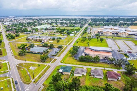 Casa en venta en Punta Gorda, Florida, 3 dormitorios, 108.7 m2 № 1888662 - foto 22