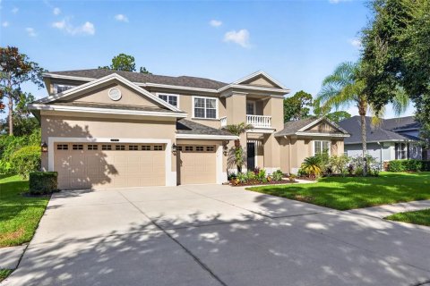 Casa en venta en Brandon, Florida, 6 dormitorios, 380.81 m2 № 2140261 - foto 2