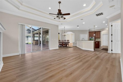 Casa en venta en Brandon, Florida, 6 dormitorios, 380.81 m2 № 2140261 - foto 18