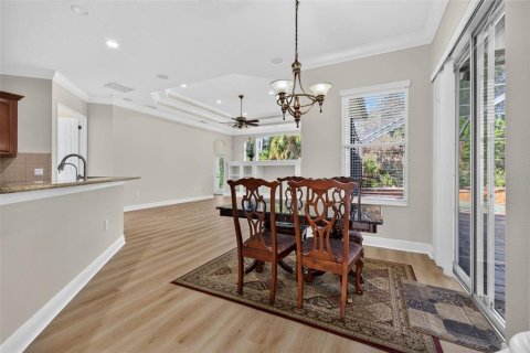 Casa en venta en Brandon, Florida, 6 dormitorios, 380.81 m2 № 2140261 - foto 16