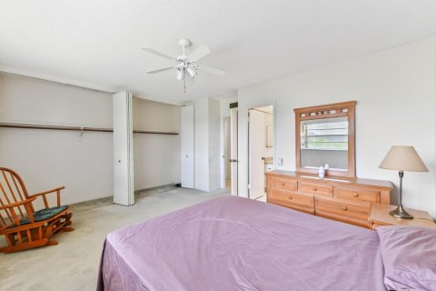 Condo in Lauderhill, Florida, 2 bedrooms  № 2193854 - photo 17