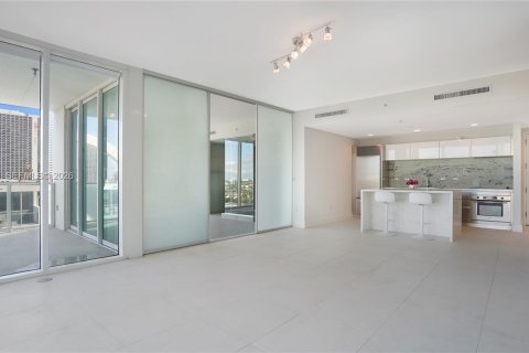 Copropriété à louer à Miami, Floride: 2 chambres, 104.33 m2 № 2390415 - photo 8