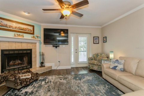 Townhouse in Saint Pete Beach, Florida 2 bedrooms, 136.75 sq.m. № 2108688 - photo 6