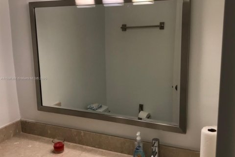 Condominio en alquiler en Miami Beach, Florida, 1 dormitorio, 80.36 m2 № 1963064 - foto 22