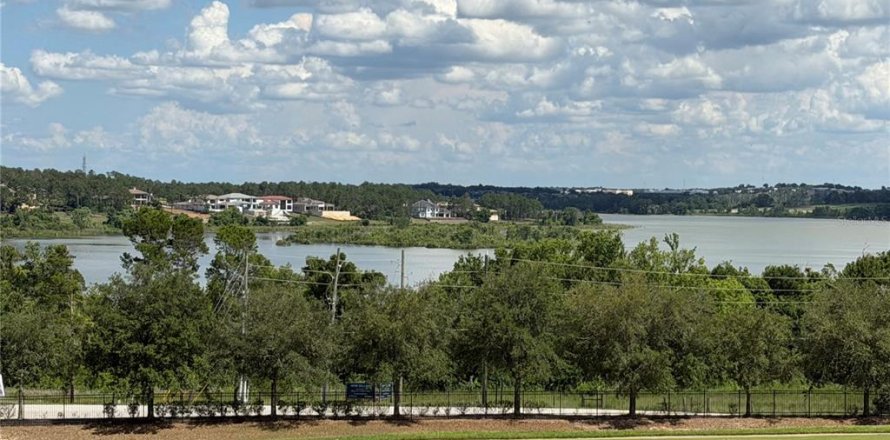 Terrain à Montverde, Floride № 2316647