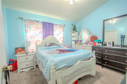 Condo in Brandon, Florida, 2 bedrooms  № 1525805 - photo 10