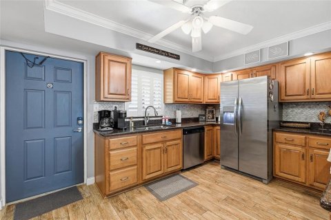 Copropriété à vendre à New Smyrna Beach, Floride: 2 chambres, 93.83 m2 № 2315101 - photo 5