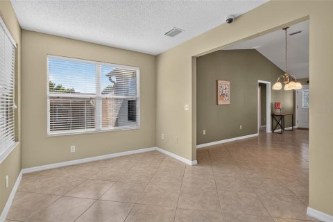 Villa ou maison à vendre à The Villages, Floride: 3 chambres, 141.86 m2 № 2416660 - photo 28