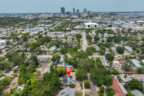 Casa en venta en Saint Petersburg, Florida, 4 dormitorios, 221.48 m2 № 1746410 - foto 5