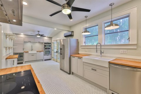Casa en venta en Saint Petersburg, Florida, 4 dormitorios, 221.48 m2 № 1746410 - foto 26