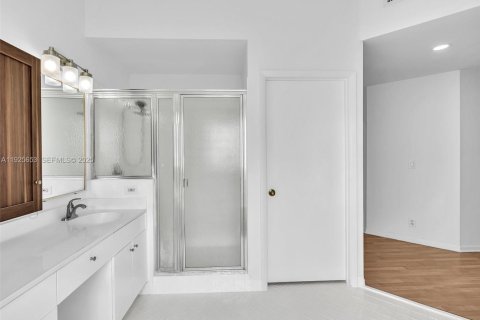 House in Weston, Florida 3 bedrooms, 155.05 sq.m. № 1986397 - photo 27