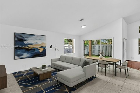 House in Weston, Florida 3 bedrooms, 155.05 sq.m. № 1986397 - photo 4