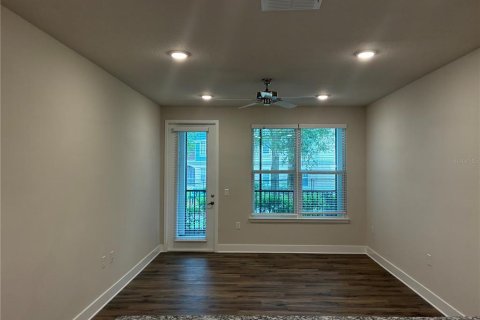 Apartment in Mount Dora, Florida 1 bedroom, 80.92 sq.m. № 1908075 - photo 4