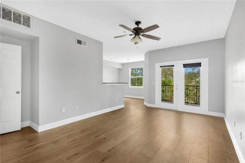Condo in Tampa, Florida, 1 bedroom № 2214921 - photo 3