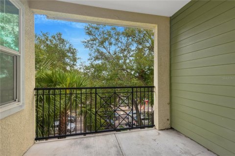 Condo in Tampa, Florida, 1 bedroom № 2214921 - photo 14