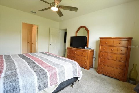 House in Palm Bay, Florida 4 bedrooms, 170.01 sq.m. № 1767987 - photo 24