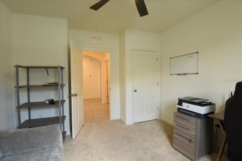House in Palm Bay, Florida 4 bedrooms, 170.01 sq.m. № 1767987 - photo 15